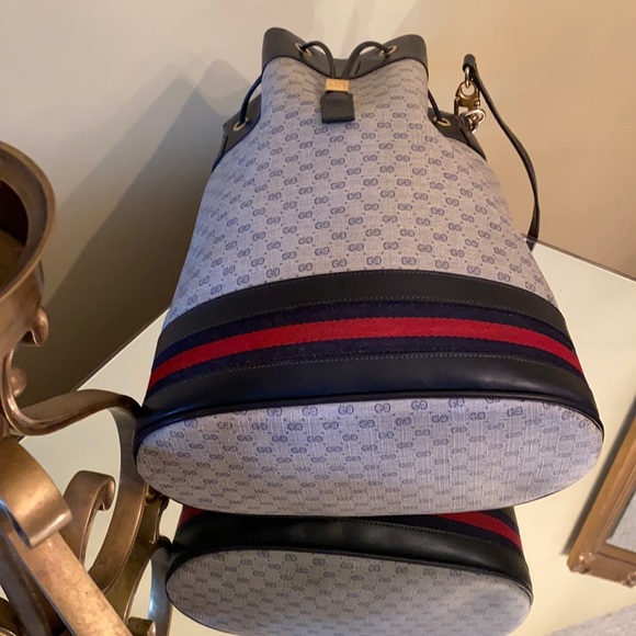 Authentic GUCCI Ophelia Bucket Style Shoulder Strap - Picture 6 of 16